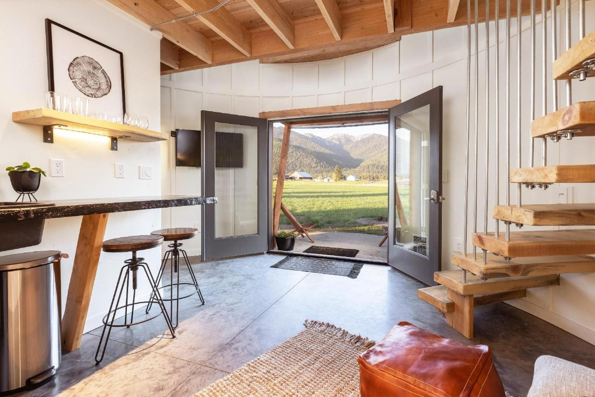 Clark Farm Silos - 5 Silo Mountain View Retreat Kalispell Exteriör bild